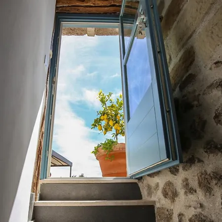 Domos Mi & Ro Castelsardo